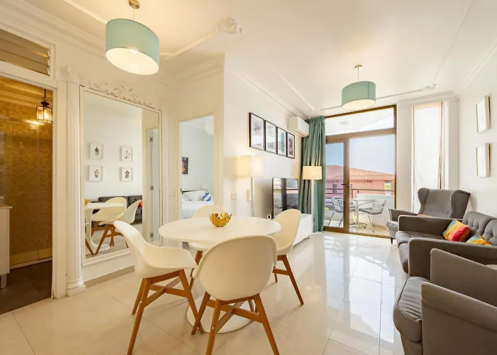 Hdfm Collection - Yumbo Centrum