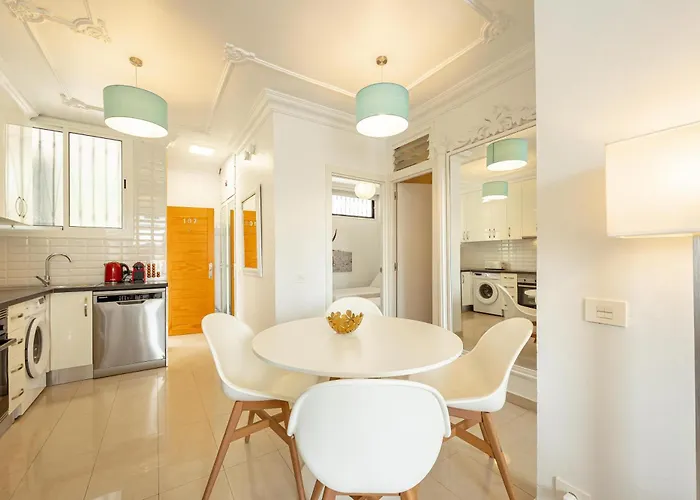 Hdfm Collection - Yumbo Centrum Apartment *